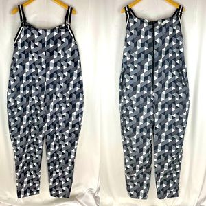 Nike x Serena Williams
Printed Tennis Jumpsuit XL navy blue